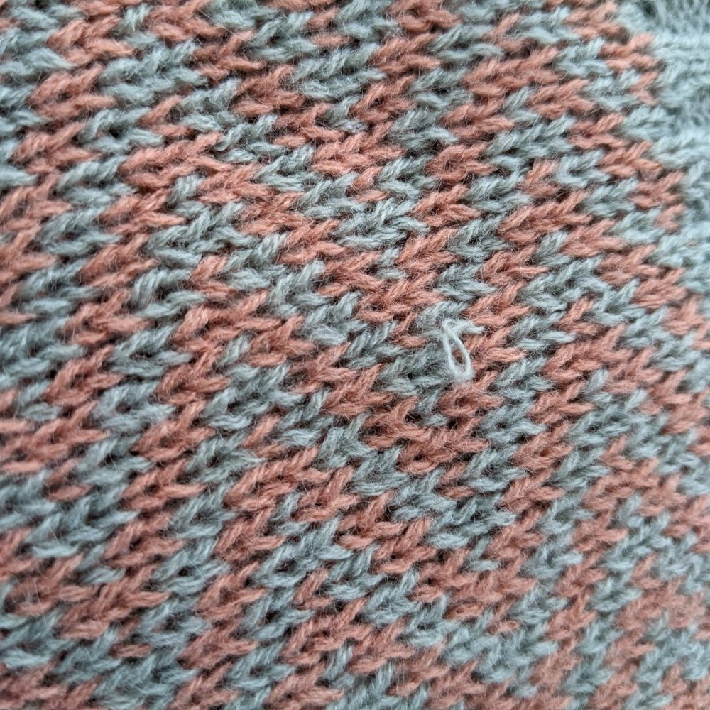 Rook Infinity Scarf - Picture 4 of 4